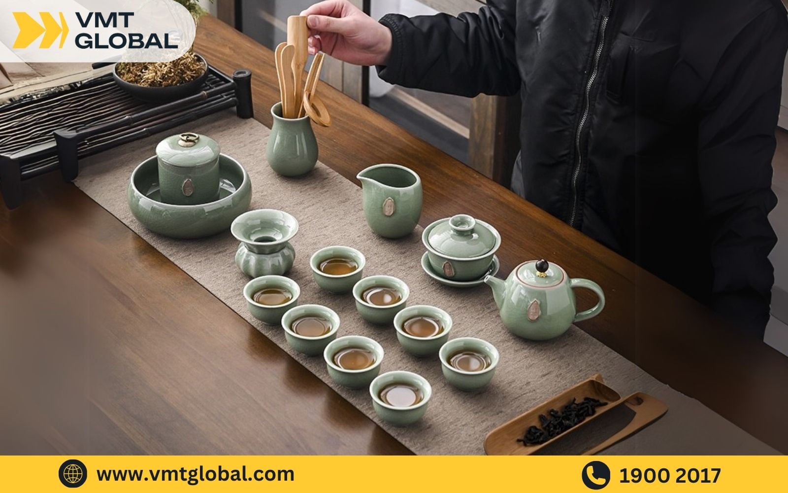 Bộ quà tặng ấm chén in logo được thiết kế theo nhiều phong cách độc đáo khác nhau Set ấm chén làm quà tặng doanh nghiệp