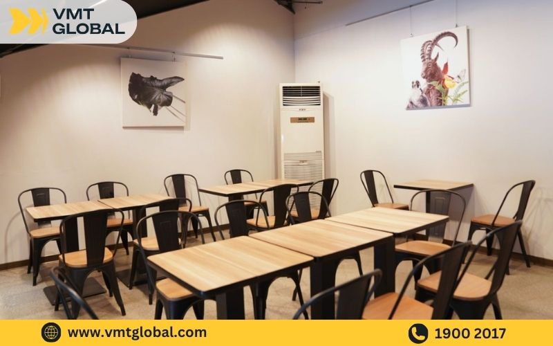 Bộ bàn ghế kim loại kết hợp gỗ đơn giản phù hợp cho không gian quán nhỏ Bộ bàn ghế kim loại kết hợp gỗ đơn giản