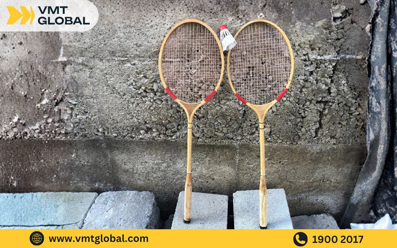 Vợt cầu lông bằng gỗ